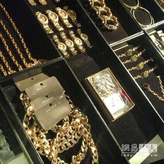 Tom Ford蕾哈娜玩轉倫敦 男神回歸女神跨界