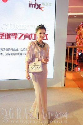 林青霞劉濤撞衫 那條裙子賢妻貴婦都寵愛
